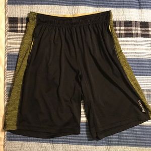 Rebook Shorts, Small
